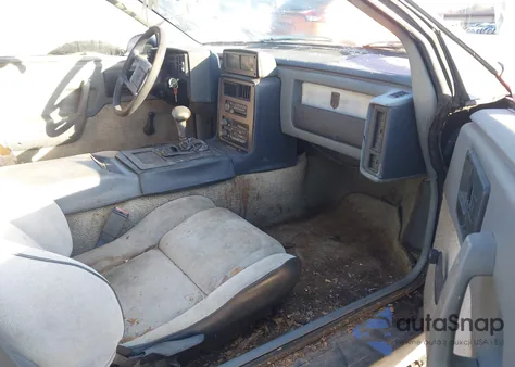 1986 Pontiac Fiero Se z USA, uszkodzony, nr VIN 1G2PF3790GP222272